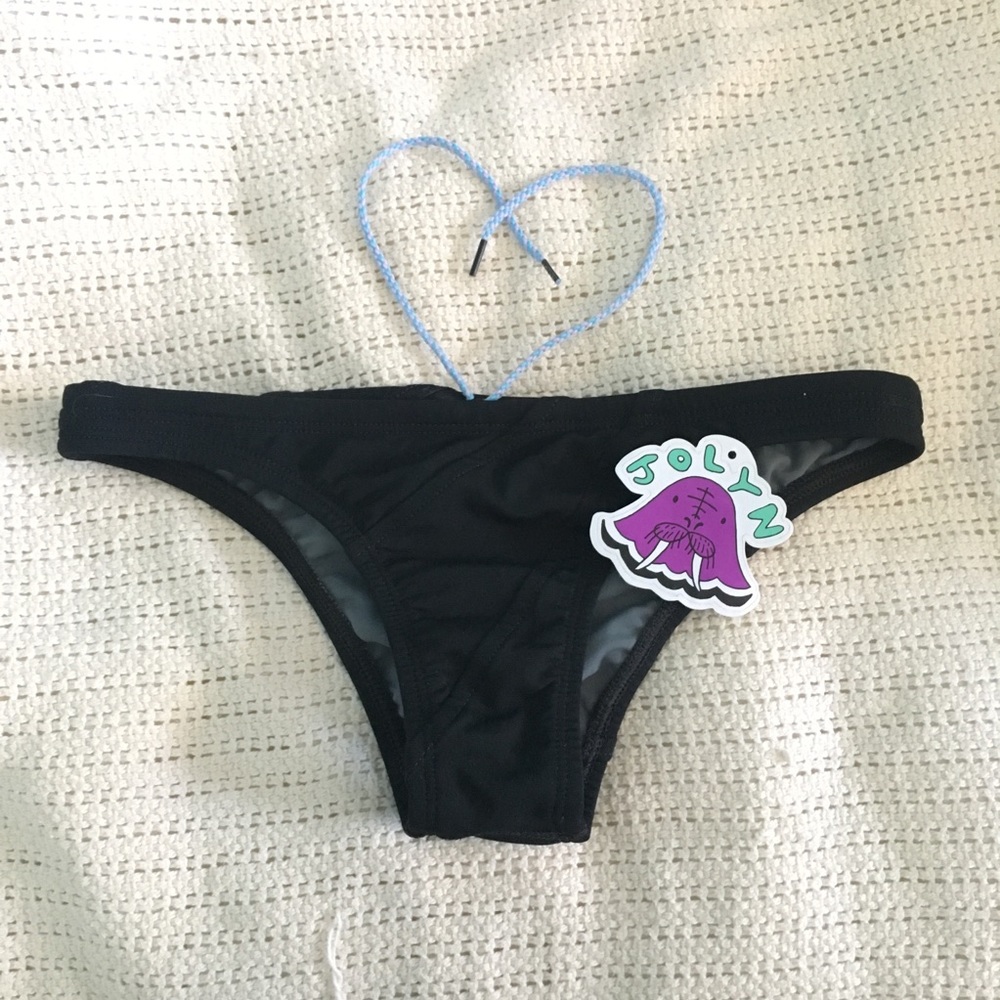 Jolyn Black Jonah Bottoms